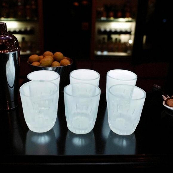 Arcoroc 6 Piece Crystal Shot Glasses - Picture 1 of 7